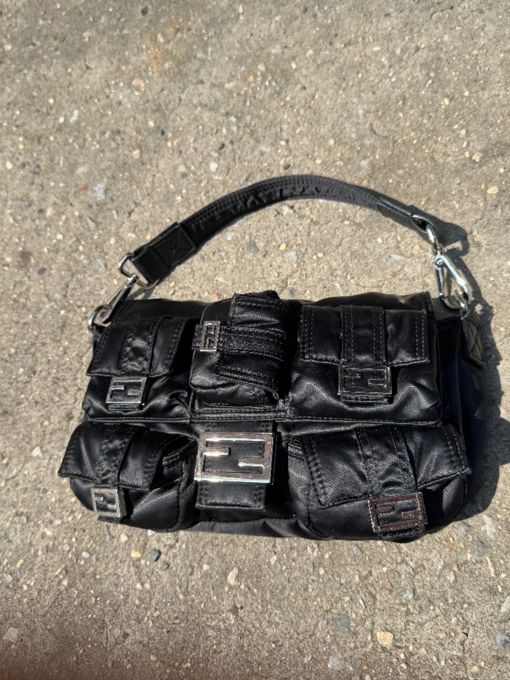 FENDI MULTIPOCKET BAGUETTE - Picture 4 of 16